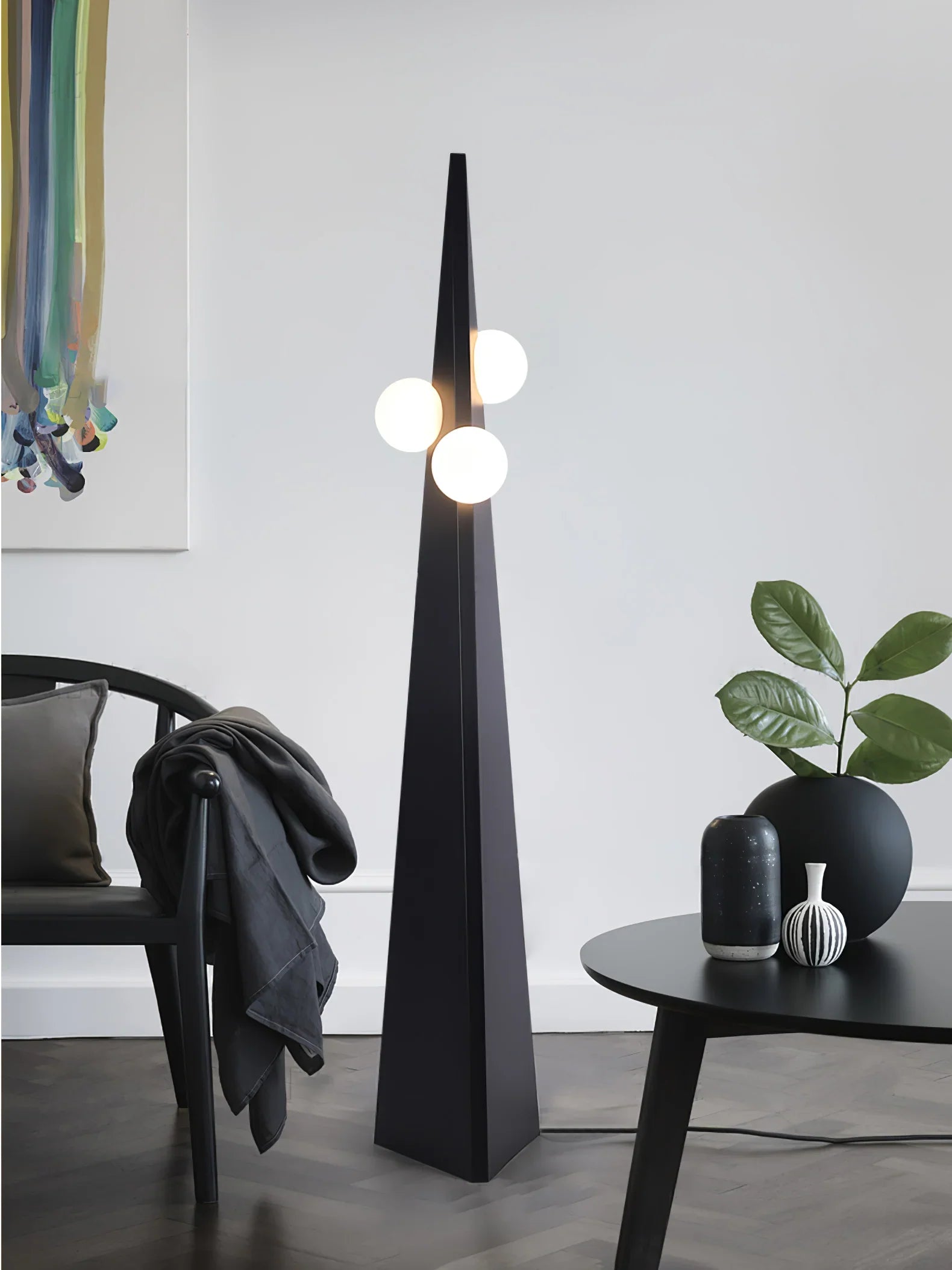 Triangular tower floor lamp | Floor Lamp | glass/metal | 240 v | Stylish Floor Lighting