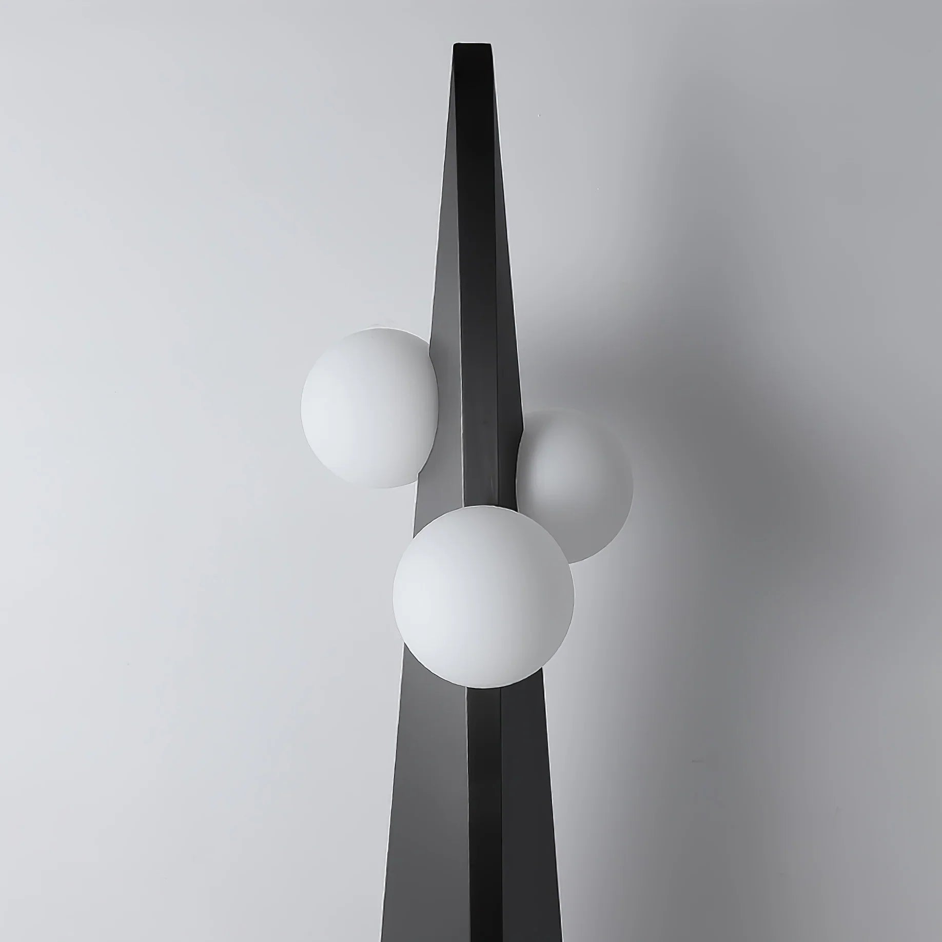 Triangular tower floor lamp | Floor Lamp | glass/metal | 240 v | Stylish Floor Lighting