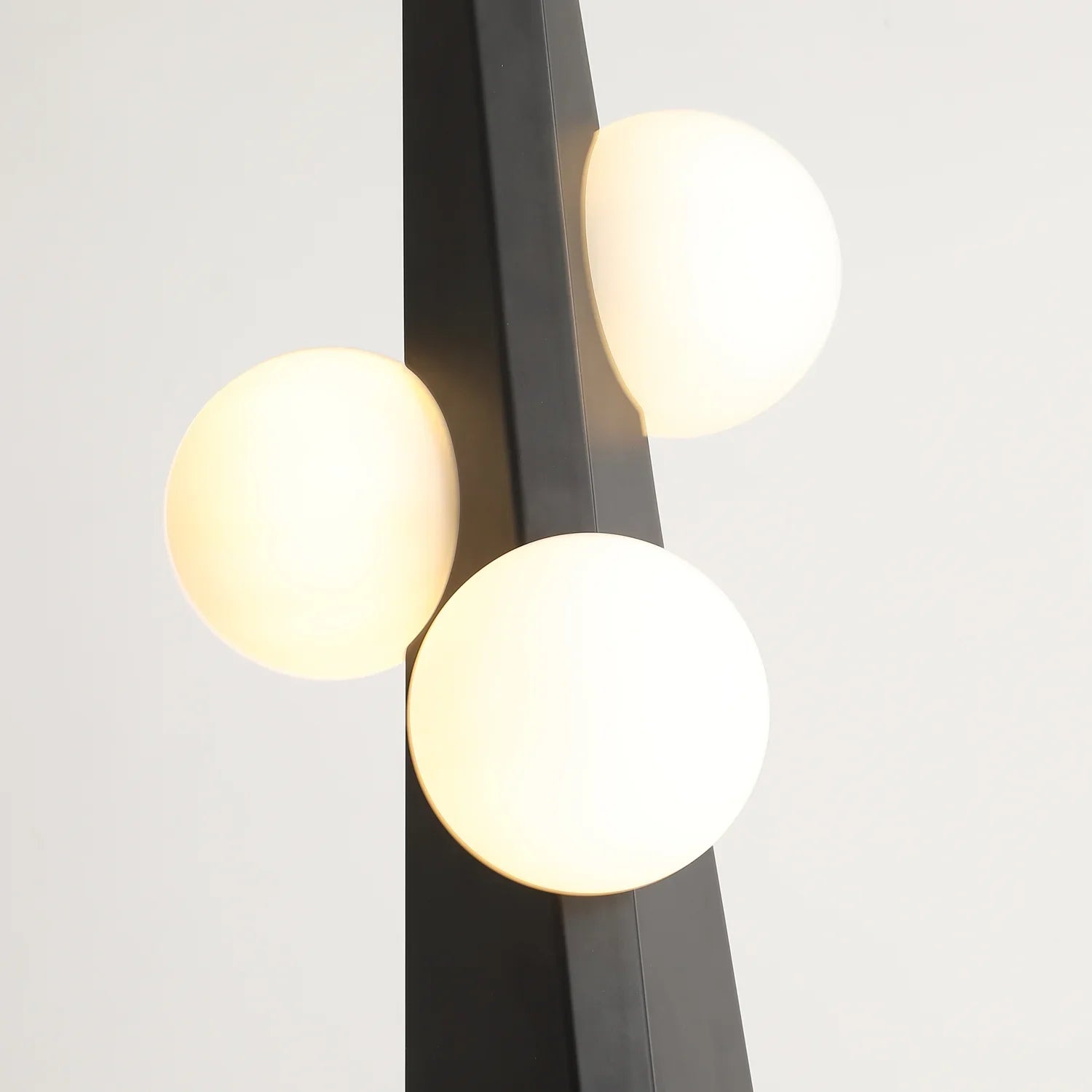 Triangular tower floor lamp | Floor Lamp | glass/metal | 240 v | Stylish Floor Lighting