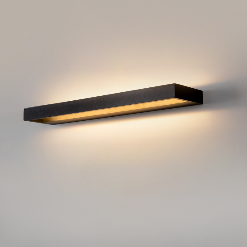Luna Slim Wall Lamp | Wall Lamp | Led | aluminum | 15W | 20V | Elegant Wall Illumination