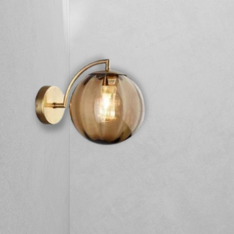 LumiCrystal Modern Glass Wall Lamp | Wall Lamp | 3000k Warm White | Glass/Metal | 10W | 220-240V | Elegant Wall Illumination