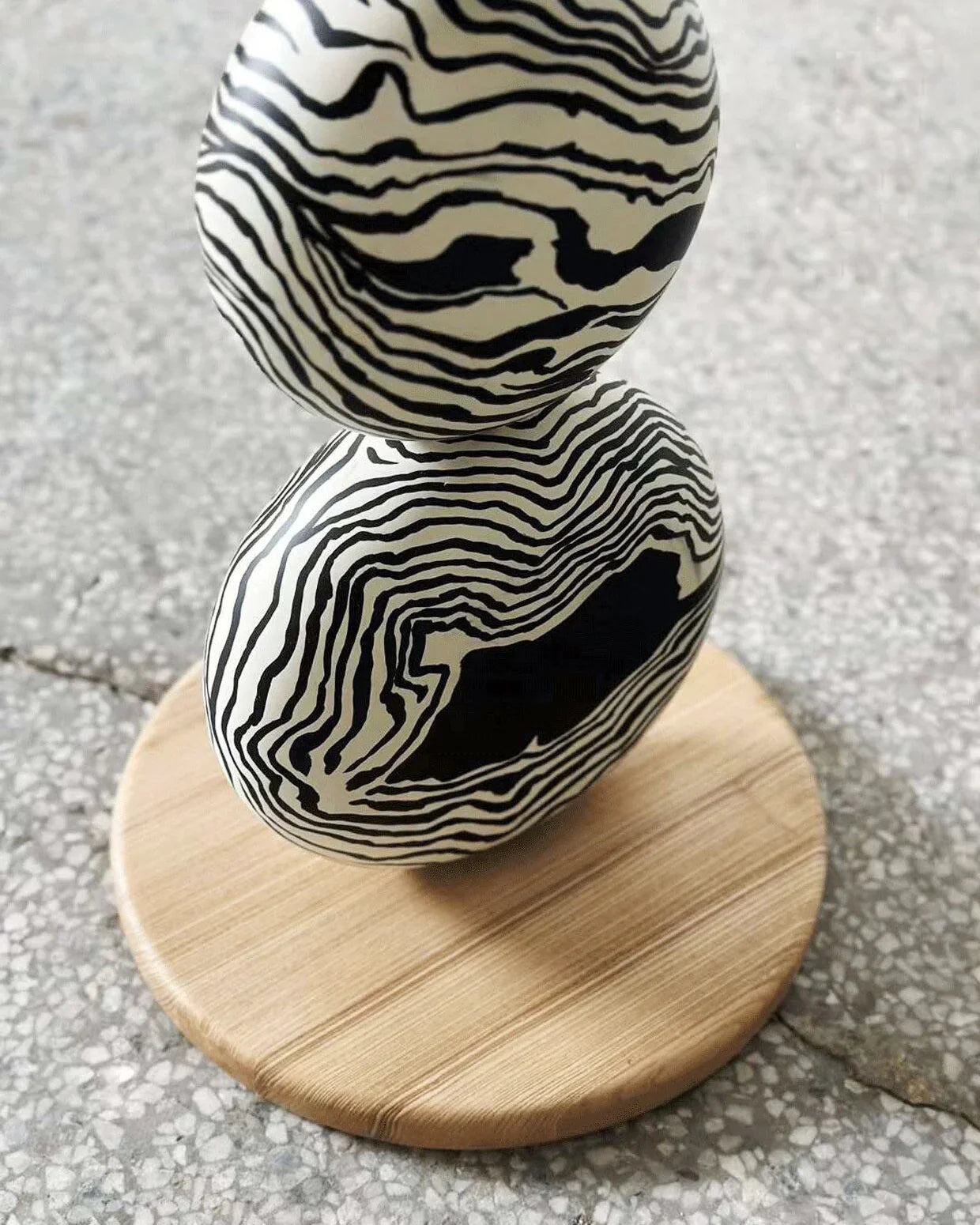 Zebra floor lamp | Floor Lamp | metal/wood | 240v | Stylish Floor Lighting