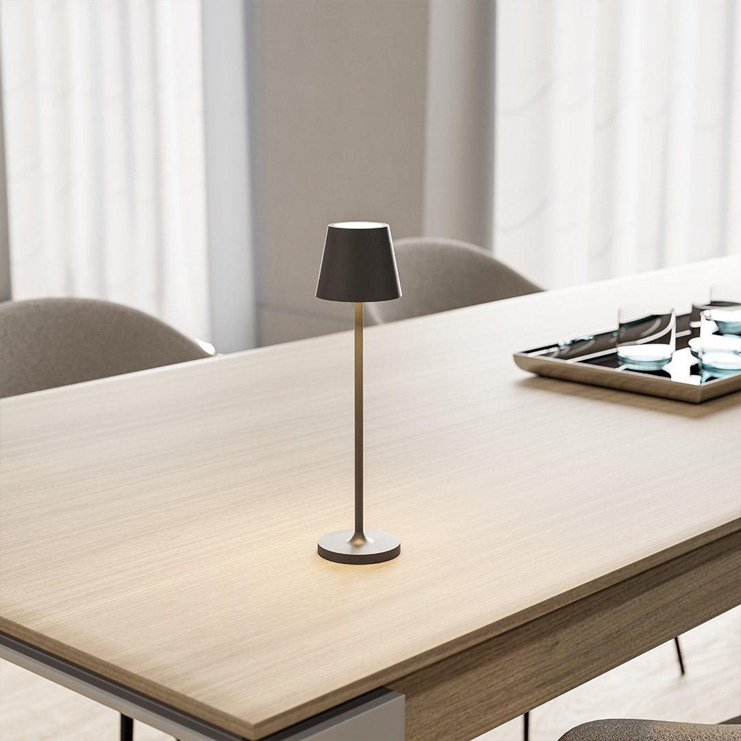 NOVA Table lamp | Table Lamp | LED | Sleek Table Accent