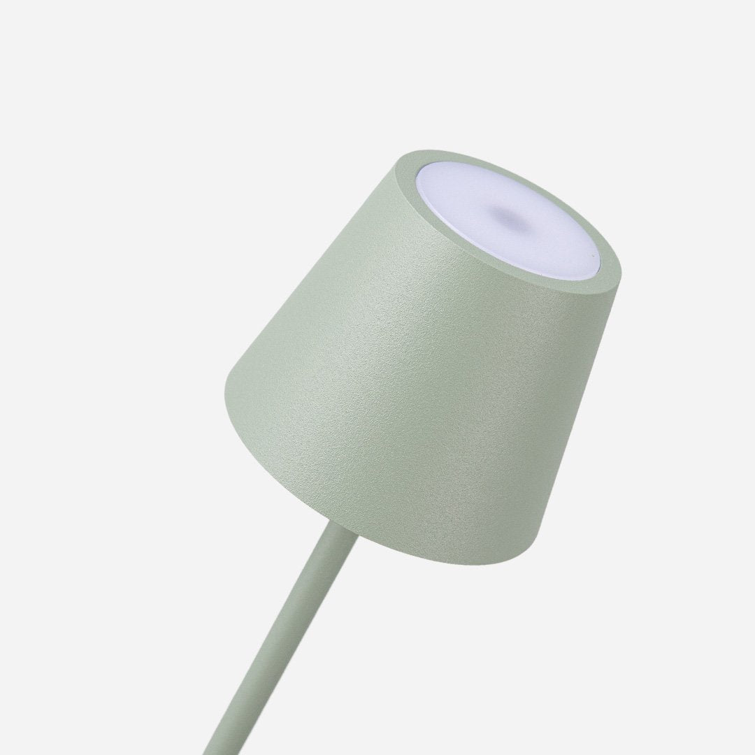 NOVA Table lamp | Table Lamp | LED | Sleek Table Accent