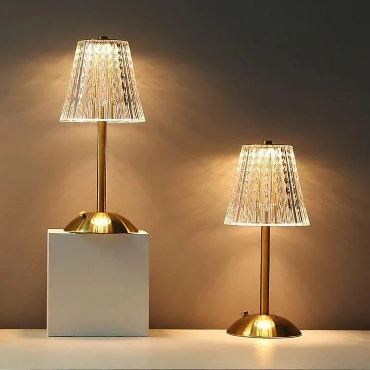 LumiCrystal Gold Crystal Table Lamp | Table Lamp | LED | Aluminum/acrylic/Crystal | 15W | Sleek Table Accent