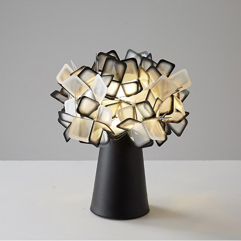Florivis Artistic Flower Table Lamp | Table Lamp | LED | metal/PVC | 220-240V/110-120V | Sleek Table Accent