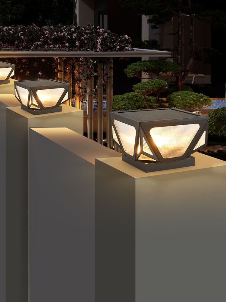 Glow Beam Outdoor Light Solar | Lighting | LED | metal/plastic | Premium Lighting Solution