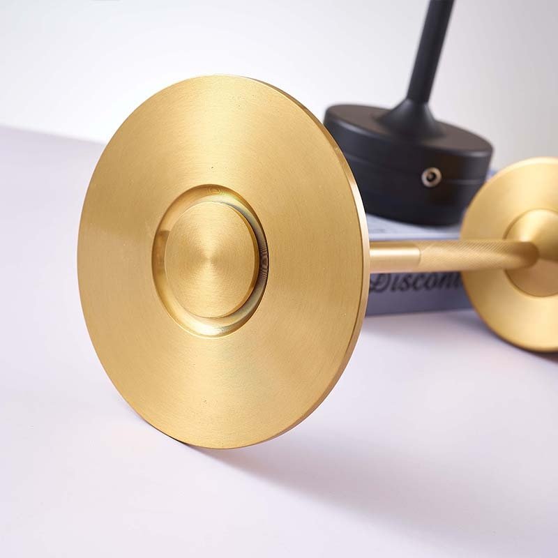 Lumevo™ Luxury Wireless Table Lamp | Table Lamp | LED | steel/aluminum | Sleek Table Accent