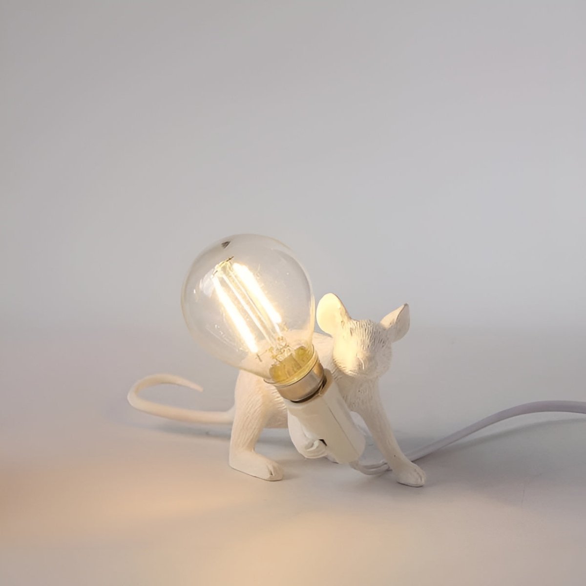 Mouse Table Lamp Unique | Table Lamp | LED | resin | 90V-260V | Sleek Table Accent