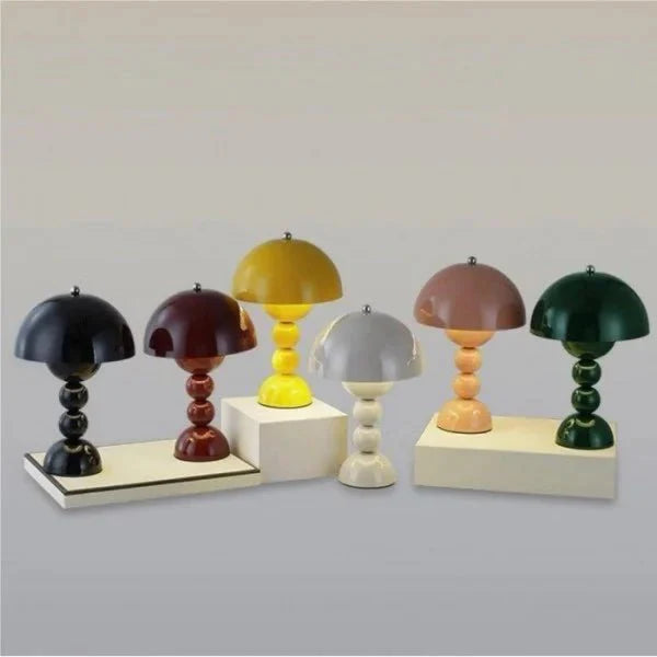 Portable Table Lamp Stylish Lamp | Table Lamp | LED | Plastic/metal | Sleek Table Accent