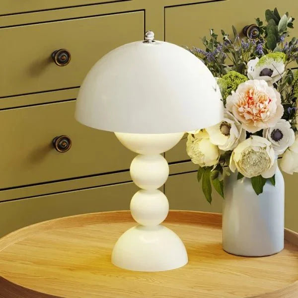 Portable Table Lamp Stylish Lamp | Table Lamp | LED | Plastic/metal | Sleek Table Accent
