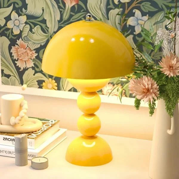 Portable Table Lamp Stylish Lamp | Table Lamp | LED | Plastic/metal | Sleek Table Accent