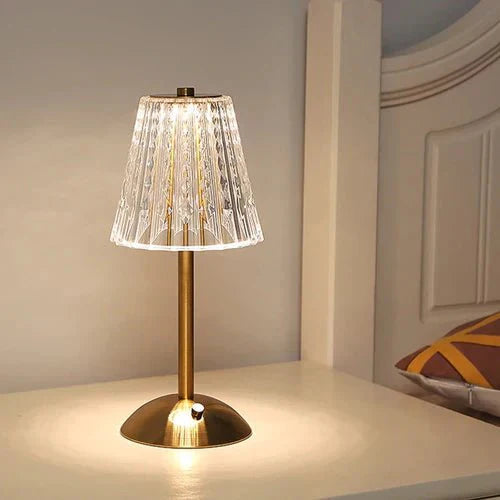 LumiCrystal Gold Crystal Table Lamp | Table Lamp | LED | Aluminum/acrylic/Crystal | 15W | Sleek Table Accent