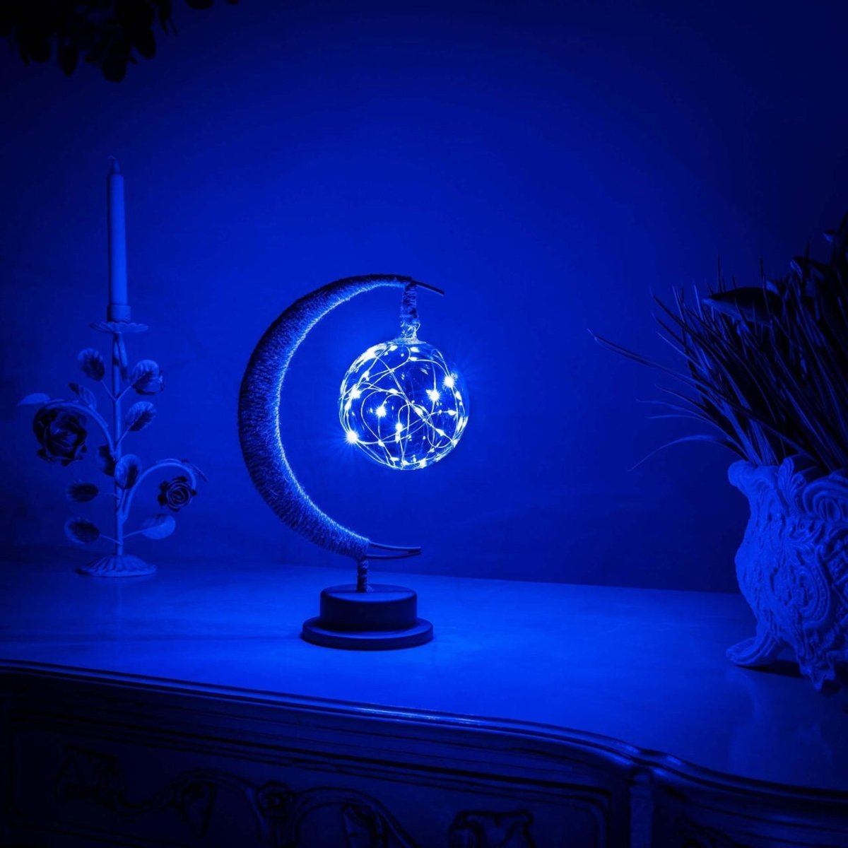 LunaGlow™ Moon Lamp Magical Table | Table Lamp | LED | Glass | Sleek Table Accent