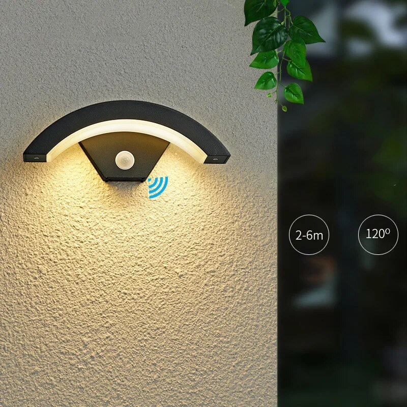 LichtBeeld Stylish Waterproof Wall Lamp | Wall Lamp | LED | acrylic/aluminum | 265V | Elegant Wall Illumination