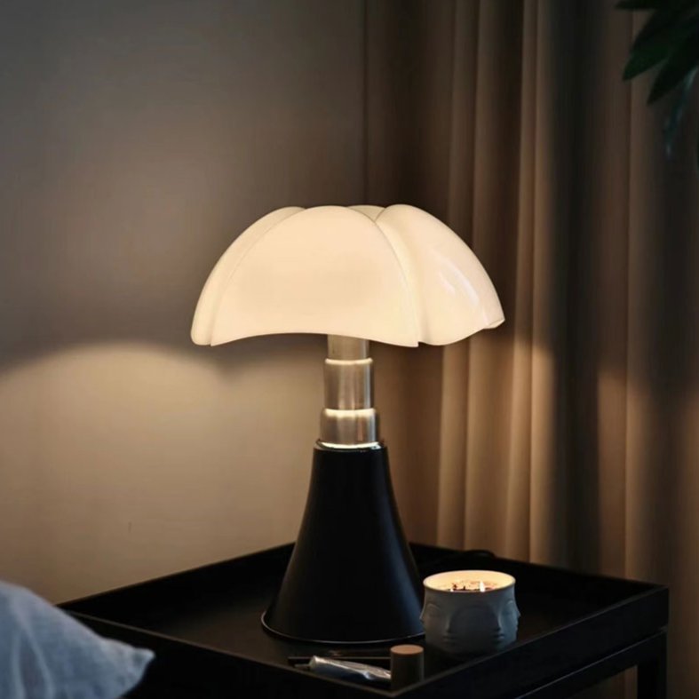 VintaGlow Table Lamp Retro Lighting | Table Lamp | LED | Warm White | glass/metal | 220V | Sleek Table Accent