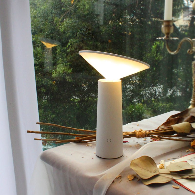 GlideBeam Minimalist Desk Lamp | Table Lamp | LED | plastic | Sleek Table Accent