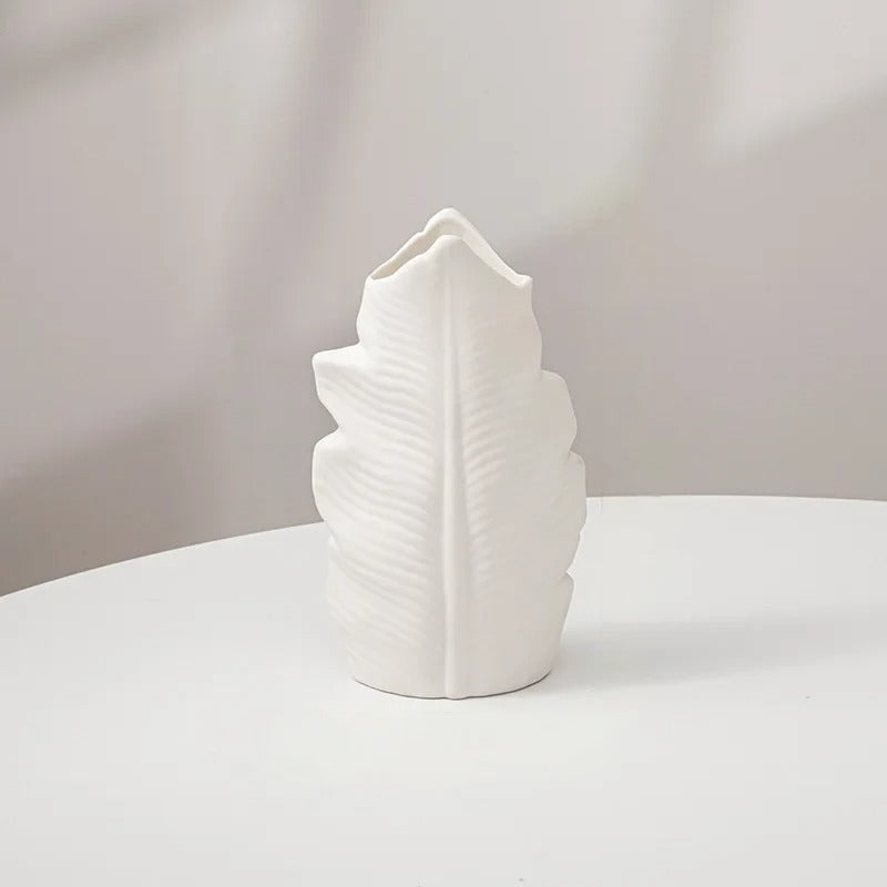 Leaf Pattern Vase Nature-Inspired Detailing Eco-Friendly | Vase | plastic | Elegant Home Decor