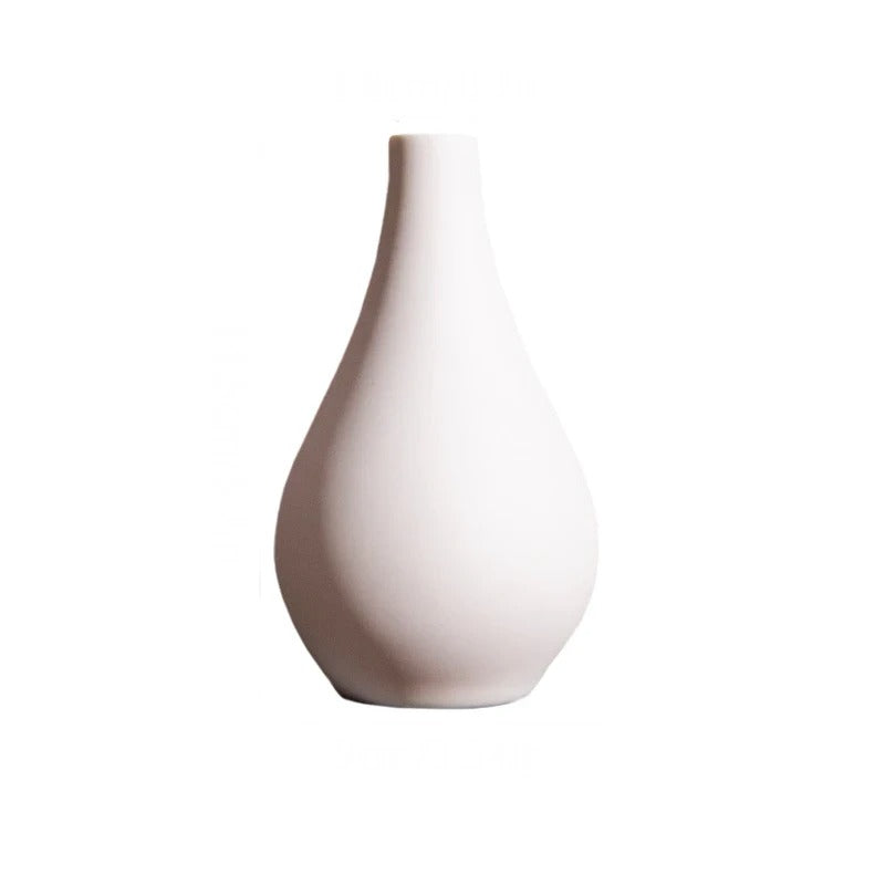 Minimalist Bud Vase Simple Yet Elegant | Vase | ceramic | Elegant Home Decor