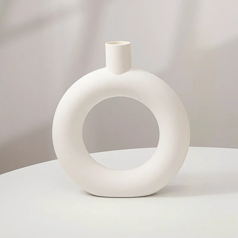 Circular Loop Vase with Narrow Neck | Vase | ceramic | Elegant Home Decor
