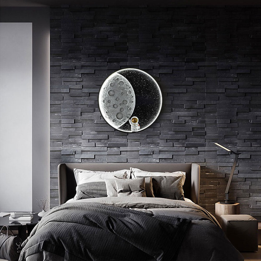 Elif Modern Astronaut Moon Wall | Wall Lamp | Led | metal | 10W | 110V - 240V | Elegant Wall Illumination
