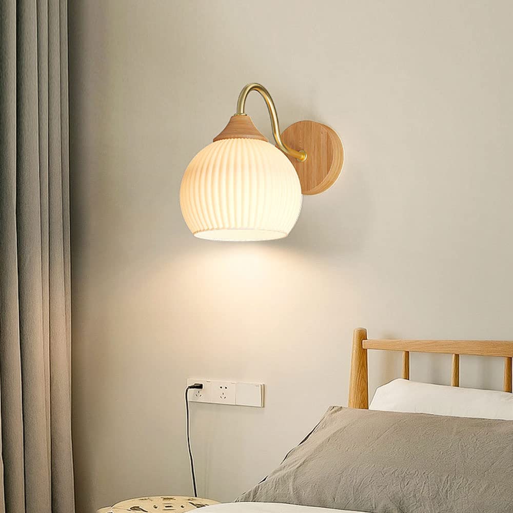 Ozawa Nordic Indoor Wall Lamp | Wall Lamp | Led | Warm White | glass/wood | Elegant Wall Illumination