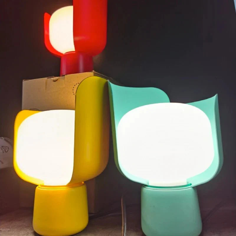 Petalux™ Modern Flower Shaped Table | Table Lamp | acrylic/metal | Sleek Table Accent