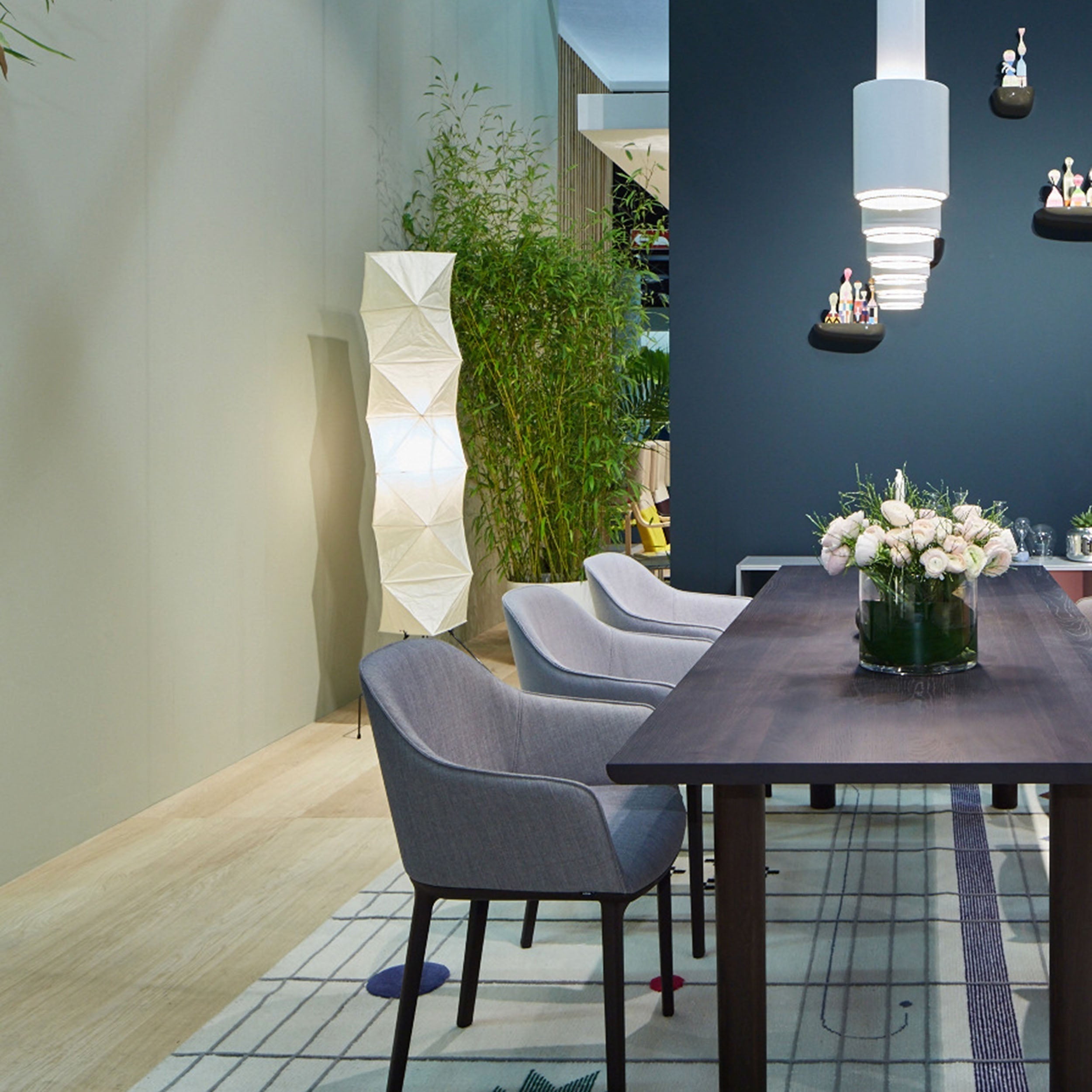 Rice paper floor lamp | Floor Lamp | LED | metal | 240v | Stylish Floor Lighting