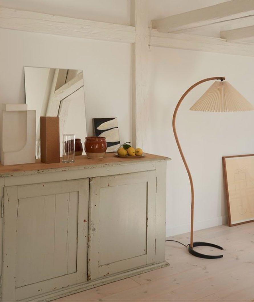 Caprani floor lamp | Floor Lamp | LED | linen/metal/wood | 240v | Stylish Floor Lighting