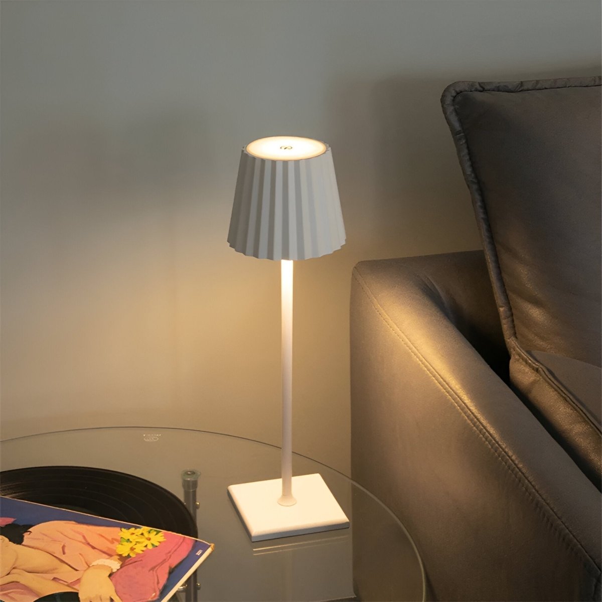 Wireless Mood Lamp Elegant Table | Table Lamp | LED | plastic/Aluminum | Sleek Table Accent