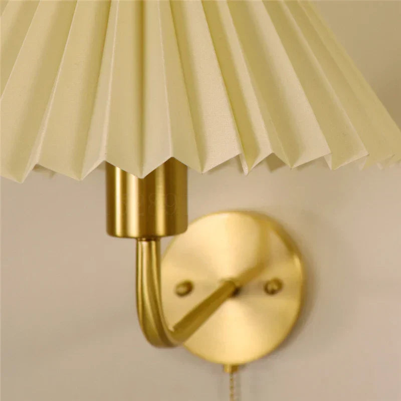 OrigamiGlow Modern Wall Lamp | Wall Lamp | Led | Warm White | copper/metal | 8W | 220V | Elegant Wall Illumination