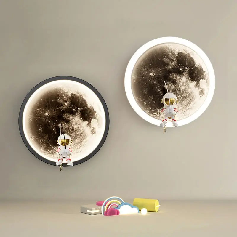 LunaGlow Astronaut Wall Lamp | Wall Lamp | Led | Warm White | metal/plastic | 5W | 220V | Elegant Wall Illumination