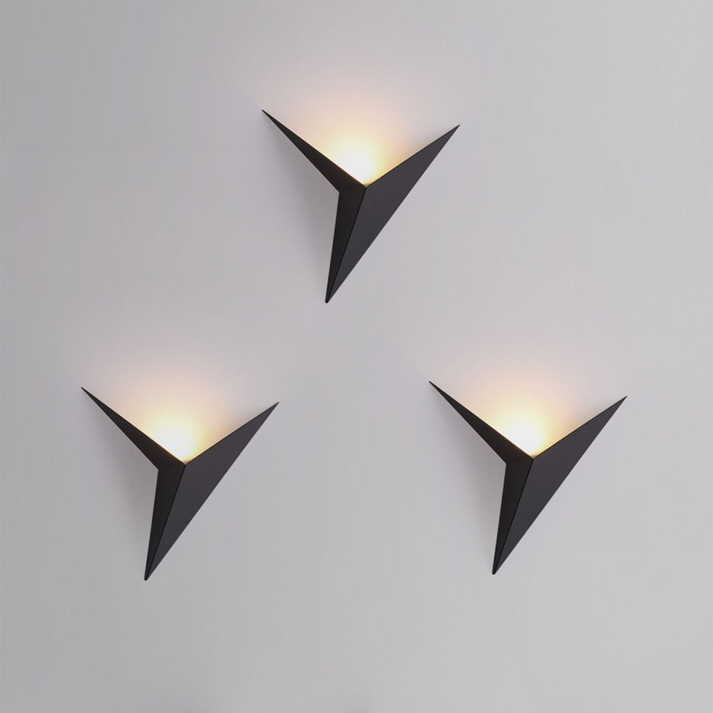 Modern Minimalist Triangular Wall Lamp | Wall Lamp | Led | metal | 110V - 240V | Elegant Wall Illumination