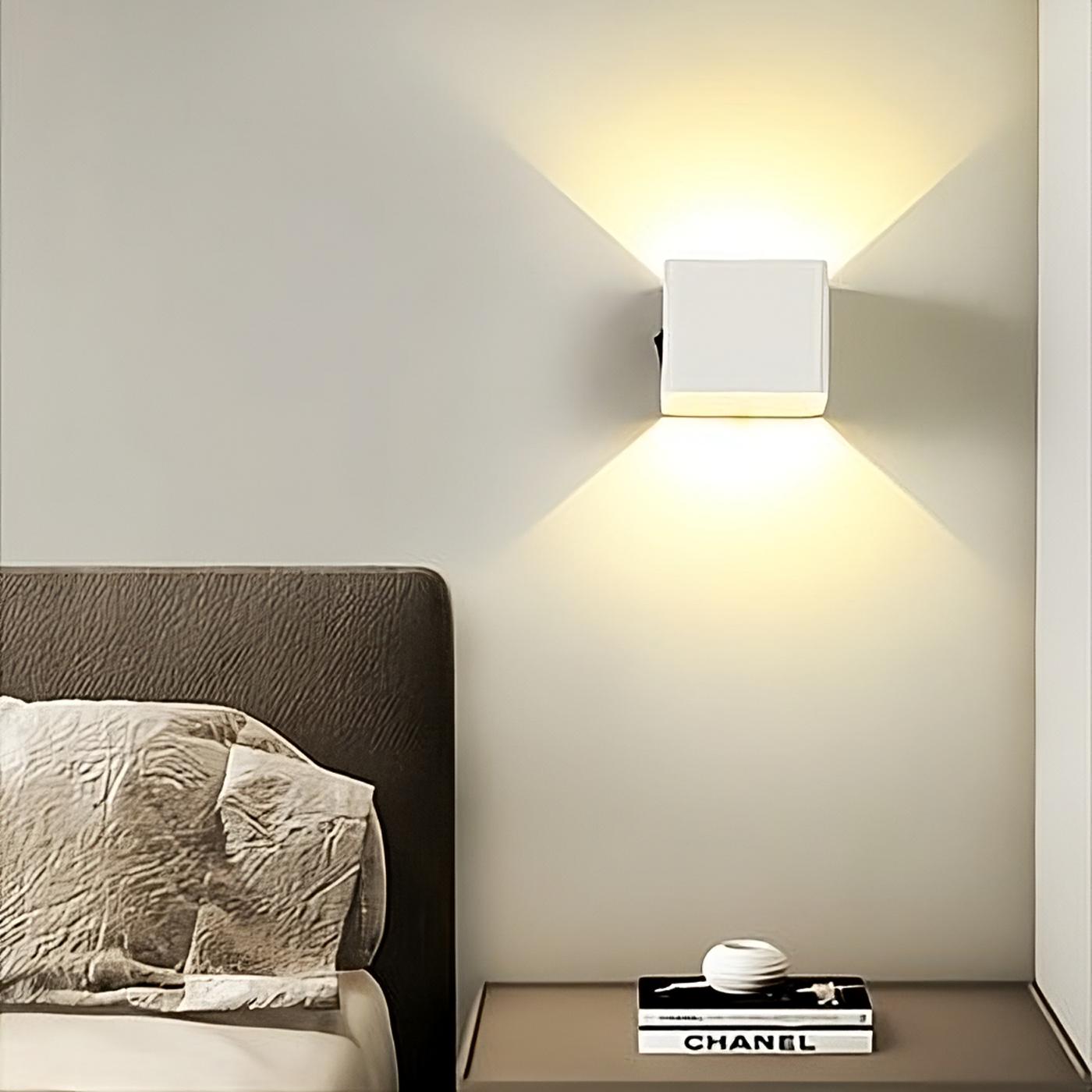 SensorLux Wall lamp with Motion | Wall Lamp | Led | Neutral White | plastic | 5W | 220V - 240V | Elegant Wall Illumination