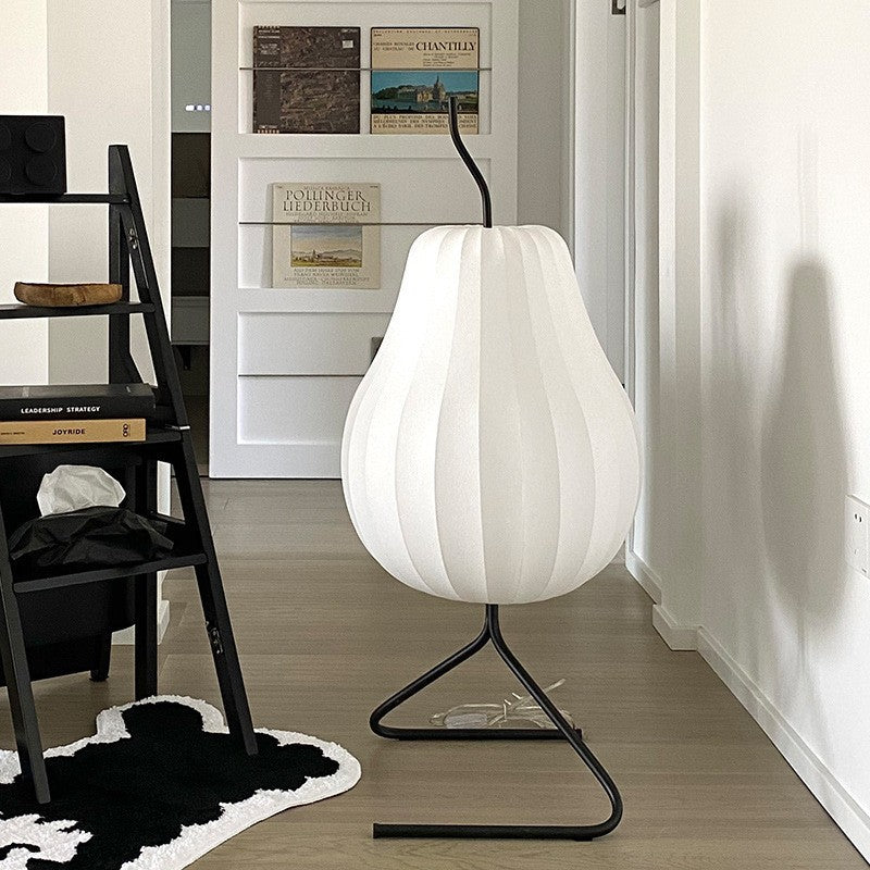 Pear floor lamp | Floor Lamp | metal/silk | 20v/240v | Stylish Floor Lighting