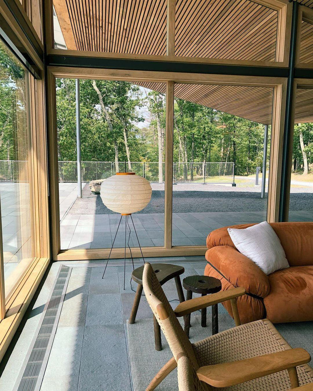 Rice paper floor lamp | Floor Lamp | LED | metal | 240v | Stylish Floor Lighting