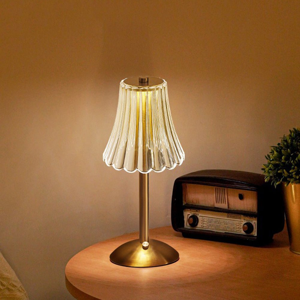 LumiCrystal Gold Crystal Table Lamp | Table Lamp | LED | Aluminum/acrylic/Crystal | 15W | Sleek Table Accent