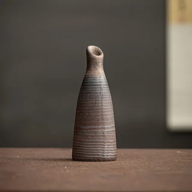 Twisted Silhouette Slim Vase Artistic Single | Vase | ceramic | Elegant Home Decor