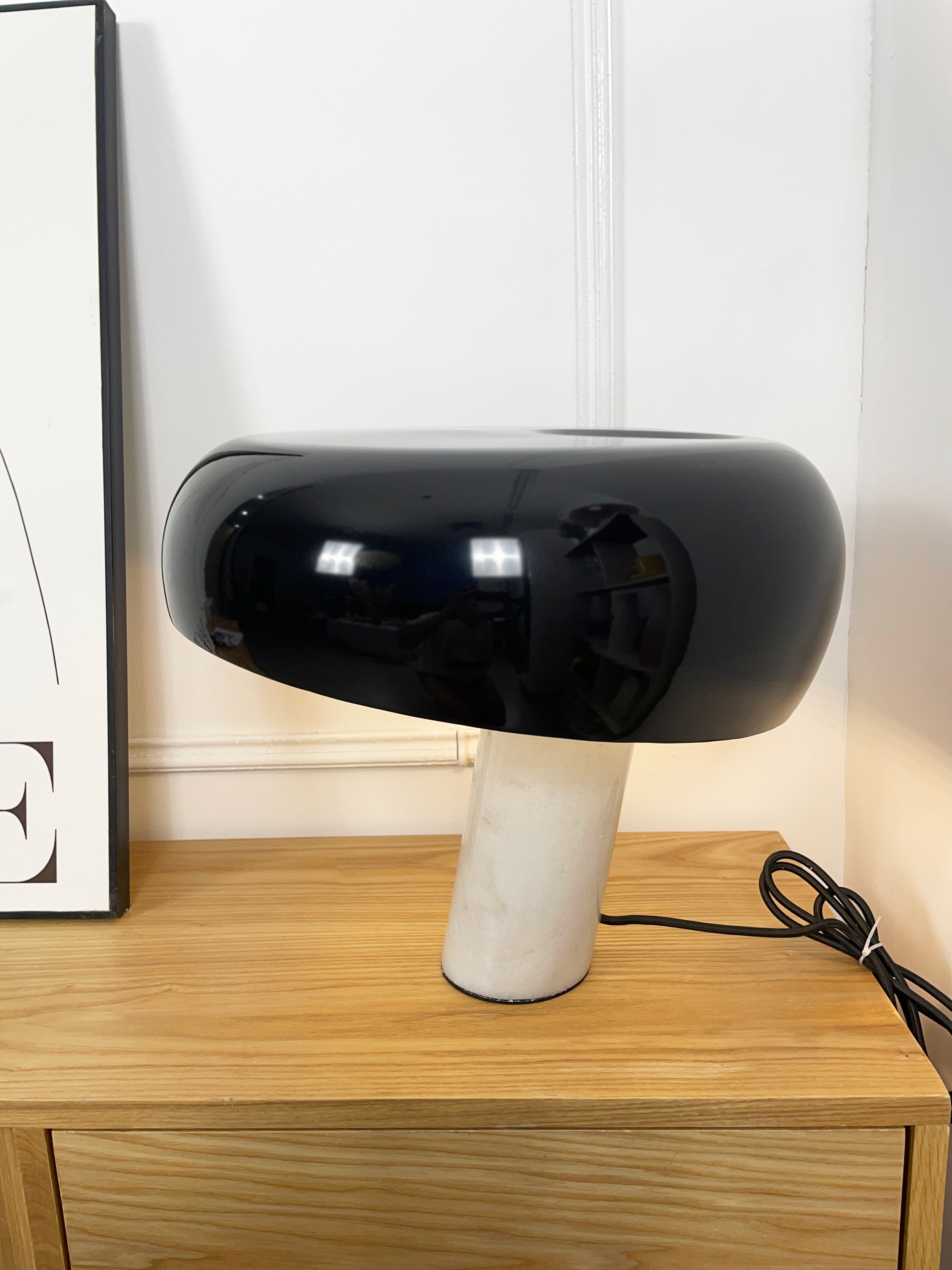 Marble Table Lamp Black | Table Lamp | metal/Marble | 110-240V | Sleek Table Accent