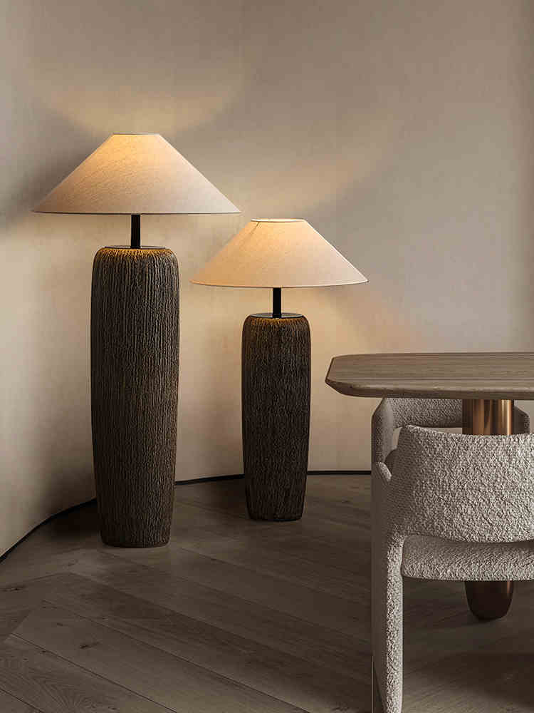 Weathered wooden floor lamp | Floor Lamp | LED | ceramic/metal | 60w | 240v | Stylish Floor Lighting
