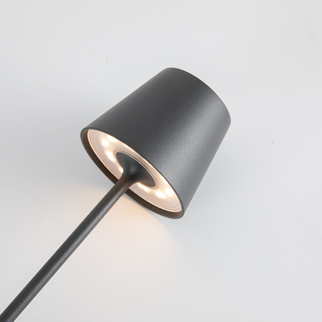 NOVA Table lamp | Table Lamp | LED | Sleek Table Accent