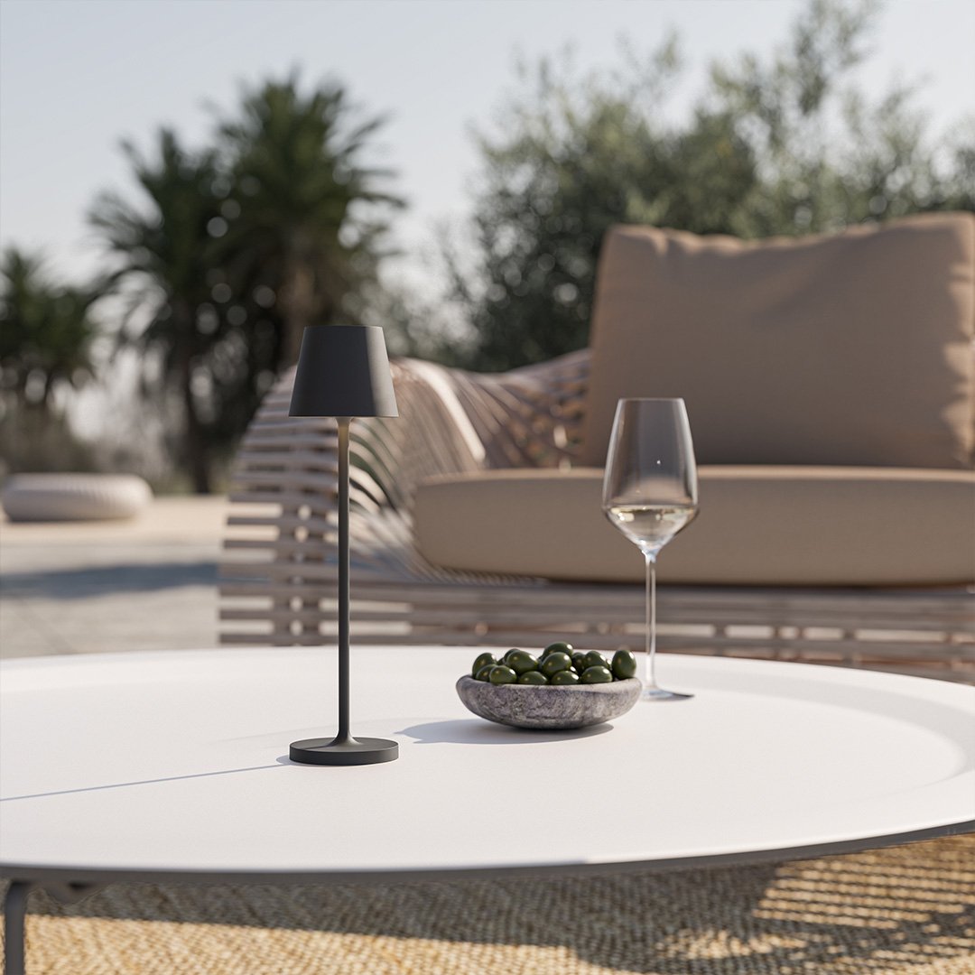 NOVA Table lamp | Table Lamp | LED | Sleek Table Accent