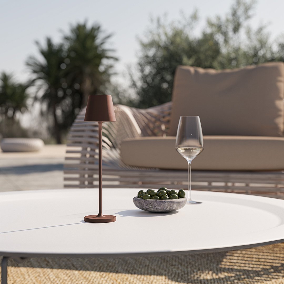NOVA Table lamp | Table Lamp | LED | Sleek Table Accent