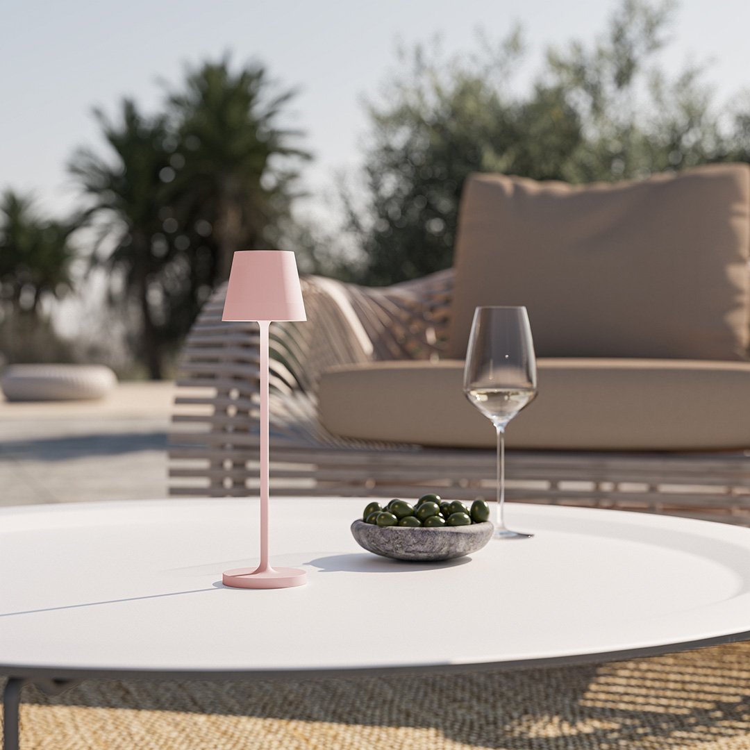 NOVA Table lamp | Table Lamp | LED | Sleek Table Accent