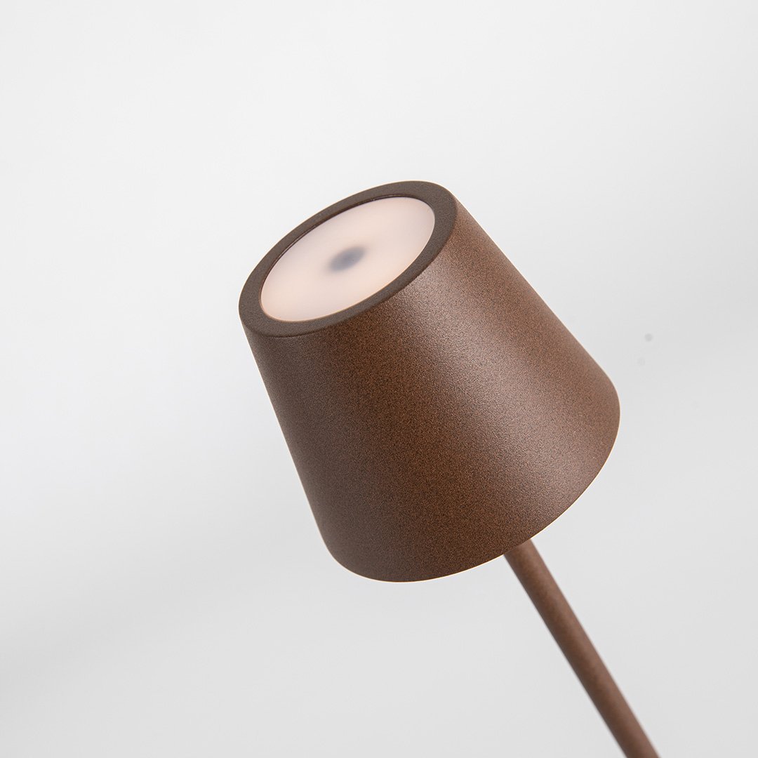 NOVA Table lamp | Table Lamp | LED | Sleek Table Accent
