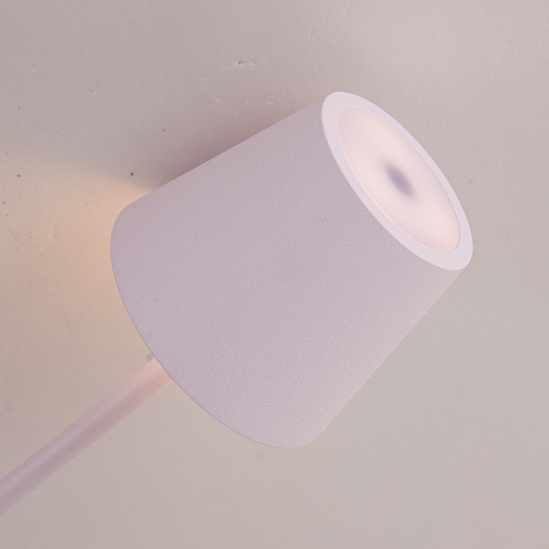 NOVA Table lamp | Table Lamp | LED | Sleek Table Accent