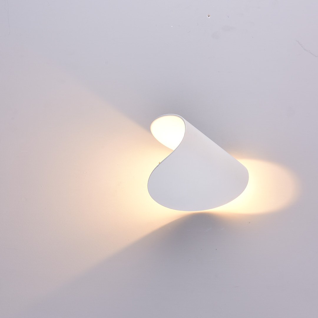 LumenTwist Wall lamp | Wall Lamp | Led | aluminum | 220V - 240V | Elegant Wall Illumination