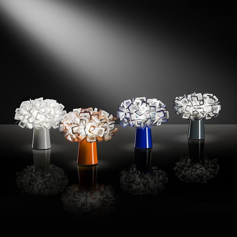 Florivis Artistic Flower Table Lamp | Table Lamp | LED | metal/PVC | 220-240V/110-120V | Sleek Table Accent