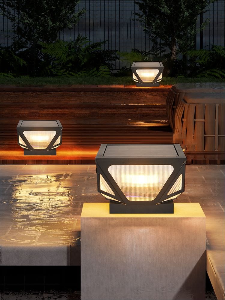 Glow Beam Outdoor Light Solar | Lighting | LED | metal/plastic | Premium Lighting Solution