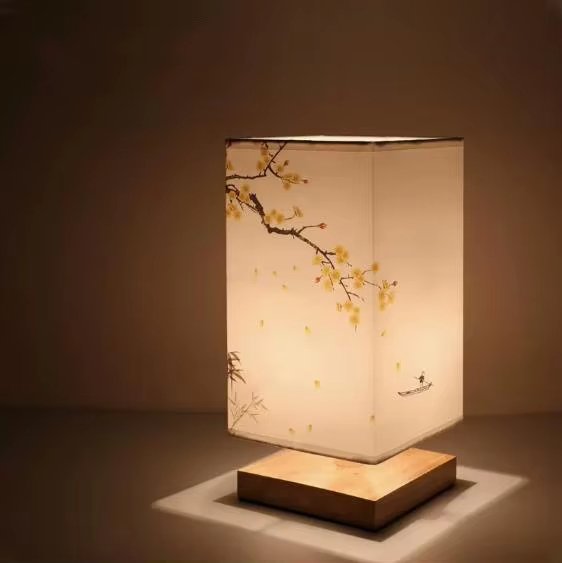 Japanese Table Lamp Traditional Mood | Table Lamp | LED | Wood/Fabric | Sleek Table Accent